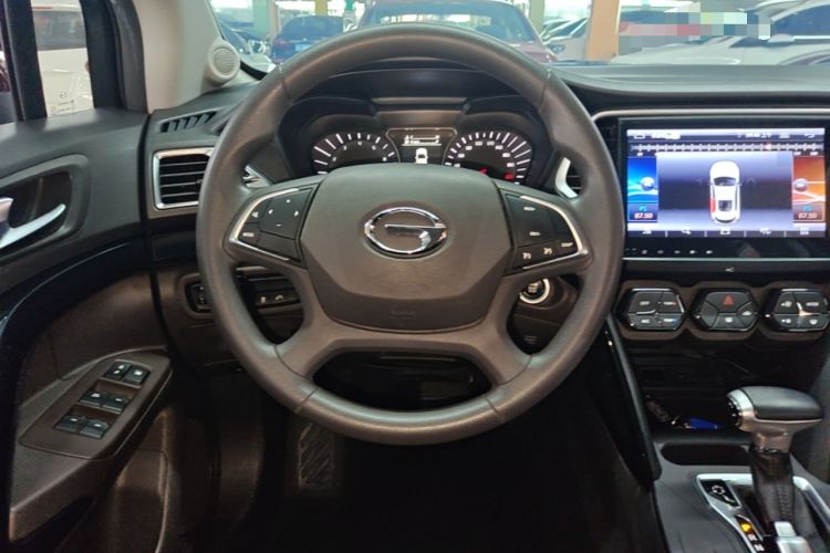 Used GAC Trumpchi GS4 2017 200T G-DCT Two-Wheel Drive Elite Edition Steering Wheel