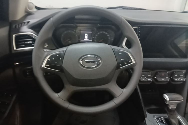 Used GAC Trumpchi GS4 2017 235T Automatic Two-Wheel Drive Elite Edition Steering Wheel
