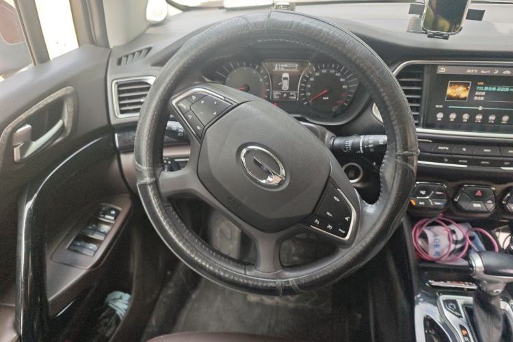 Used GAC Trumpchi GS4 2017 235T G-DCT Two-Wheel Drive Luxury Edition Steering Wheel
