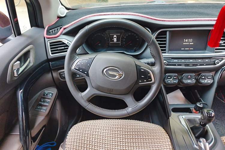 Used GAC Trumpchi GS4 2017 235T Manual Two-Wheel Drive Luxury Edition Steering Wheel
