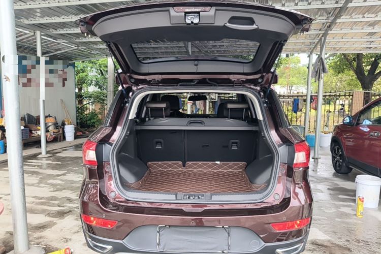 Used GAC Trumpchi GS4 2017 200T G-DCT Two-Wheel Drive Elite Edition Trunk