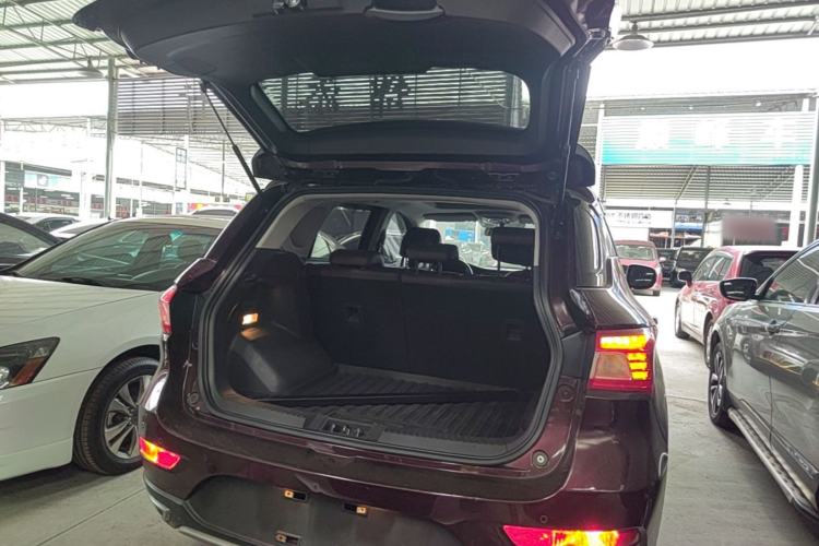 Used GAC Trumpchi GS4 2017 235T Automatic Two-Wheel Drive Luxury Smart Connectivity Version Trunk