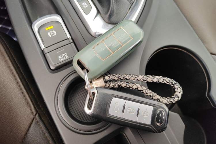 Used GAC Trumpchi GS4 2017 235T Automatic Two-Wheel Drive Elite Edition Vehicle Key