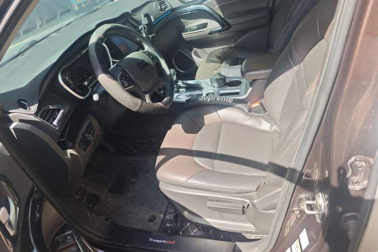 Used GAC Trumpchi GS4 2017 235T Automatic Two-Wheel Drive Elite Edition Driver Seat