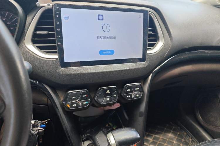Used GAC Trumpchi GS4 2017 200T G-DCT Two-Wheel Drive Comfort Edition Audio And AC Panel