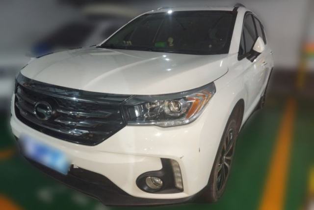 GAC Trumpchi GS4 2017 235T Automatic Two-Wheel Drive Luxury Smart Connectivity Version مستعملة