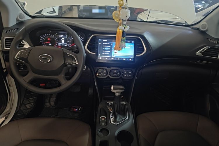 Used GAC Trumpchi GS4 2017 235T Automatic Two-Wheel Drive Elite Edition Center Console