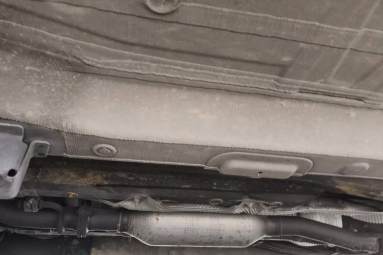 Used GAC Trumpchi GS4 2017 235T Automatic Two-Wheel Drive Elite Edition Chassis Front Left