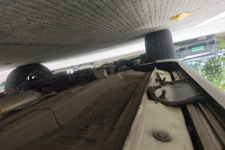 Used GAC Trumpchi GS4 2017 235T Automatic Two-Wheel Drive Elite Edition Chassis Front Left