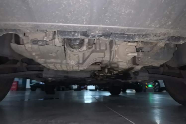 Used GAC Trumpchi GS4 2017 235T Automatic Two-Wheel Drive Elite Edition Chassis Front