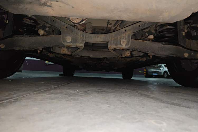 Used GAC Trumpchi GS4 2017 235T Automatic Two-Wheel Drive Elite Edition Chassis Rear