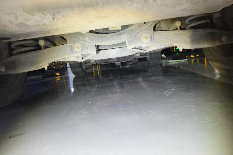 Used GAC Trumpchi GS4 2017 235T Automatic Two-Wheel Drive Elite Edition Chassis Rear