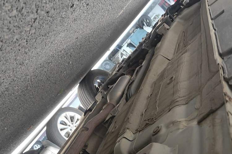 Used GAC Trumpchi GS4 2017 200T Manual Two-Wheel Drive Luxury Edition Chassis Rear Left