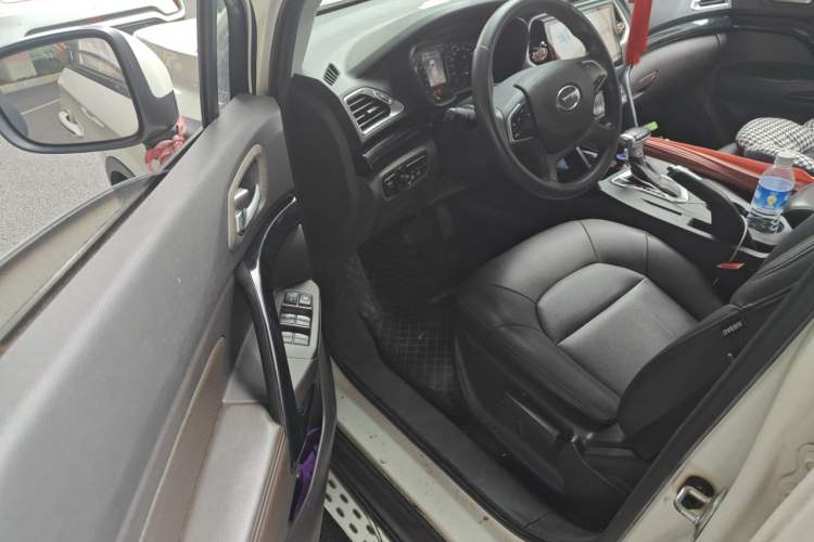 Used GAC Trumpchi GS4 2017 200T G-DCT Two-Wheel Drive Elite Edition Driver Seat
