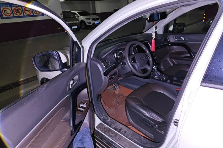 Used GAC Trumpchi GS4 2017 235T Automatic Two-Wheel Drive Elite Edition Driver Seat