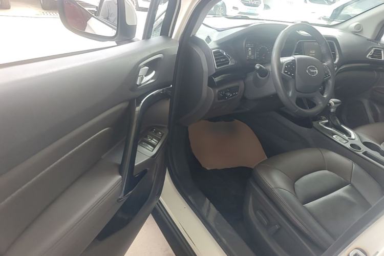 Used GAC Trumpchi GS4 2017 235T Automatic Two-Wheel Drive Luxury Smart Connectivity Version Driver Seat