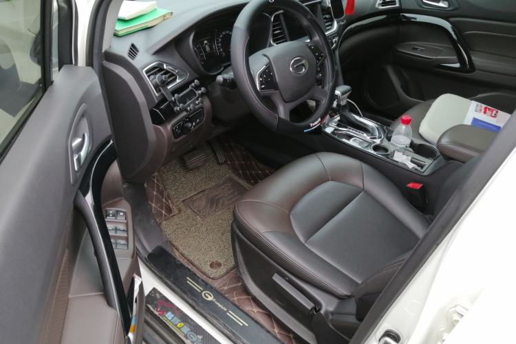 Used GAC Trumpchi GS4 2017 235T Automatic Two-Wheel Drive Elite Edition Driver Seat