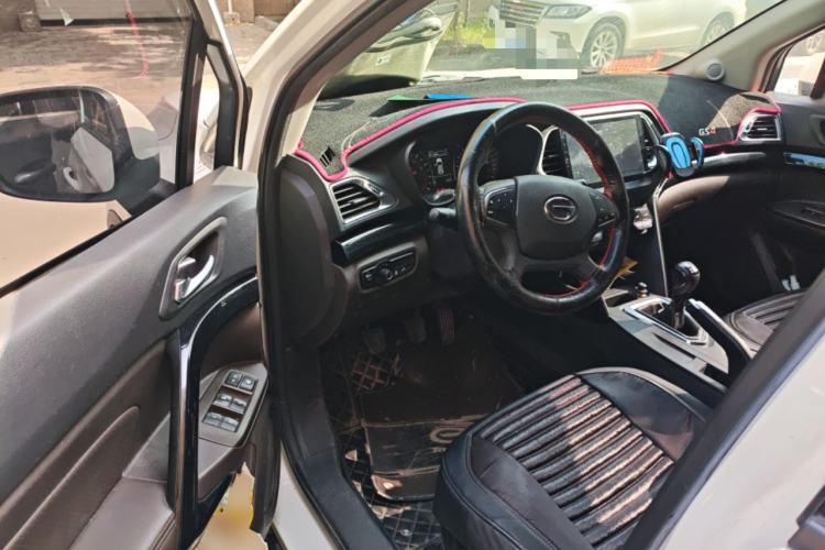 Used GAC Trumpchi GS4 2017 200T Manual Two-Wheel Drive Elite Edition Driver Seat
