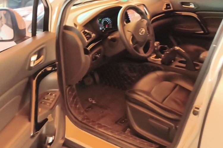 Used GAC Trumpchi GS4 2017 200T G-DCT Two-Wheel Drive Comfort Edition Driver Seat