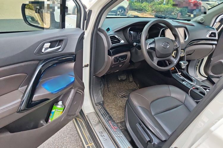 Used GAC Trumpchi GS4 2017 235T Automatic Two-Wheel Drive Elite Edition Driver Seat