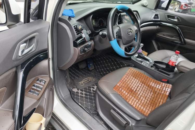 Used GAC Trumpchi GS4 2017 235T Automatic Two-Wheel Drive Elite Edition Driver Seat