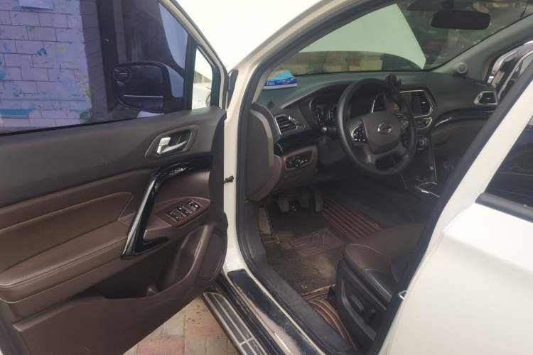 Used GAC Trumpchi GS4 2017 235T Manual Two-Wheel Drive Luxury Edition Driver Seat