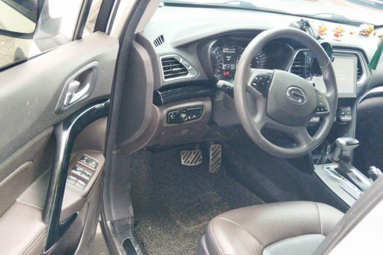 Used GAC Trumpchi GS4 2017 200T G-DCT Two-Wheel Drive Elite Edition Driver Seat
