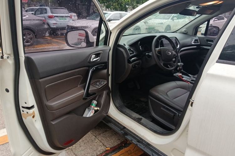 Used GAC Trumpchi GS4 2017 235T Automatic Two-Wheel Drive Elite Edition Driver Seat