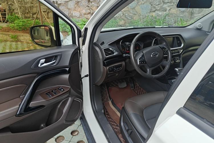 Used GAC Trumpchi GS4 2017 235T Automatic Two-Wheel Drive Luxury Smart Connectivity Version Driver Seat