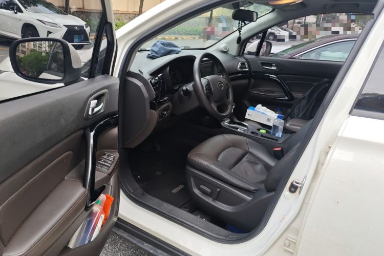 Used GAC Trumpchi GS4 2017 235T Automatic Two-Wheel Drive Luxury Smart Connectivity Version Driver Seat