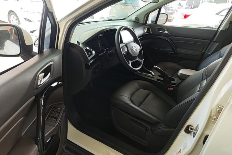 Used GAC Trumpchi GS4 2017 200T G-DCT Two-Wheel Drive Elite Edition Driver Seat