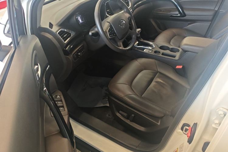 Used GAC Trumpchi GS4 2017 235T Automatic Two-Wheel Drive Luxury Smart Connectivity Version Driver Seat