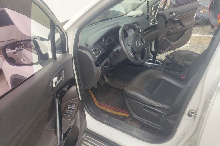 Used GAC Trumpchi GS4 2017 200T Manual Two-Wheel Drive Elite Edition Driver Seat