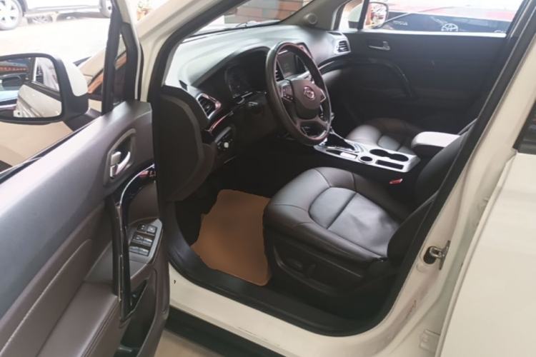 Used GAC Trumpchi GS4 2017 235T Automatic Two-Wheel Drive Luxury Smart Connectivity Version Driver Seat