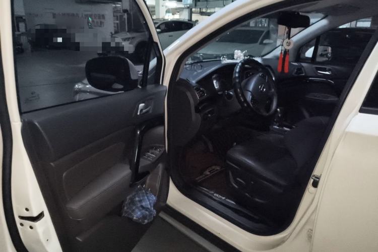 Used GAC Trumpchi GS4 2017 235T Automatic Two-Wheel Drive Luxury Smart Connectivity Version Driver Seat