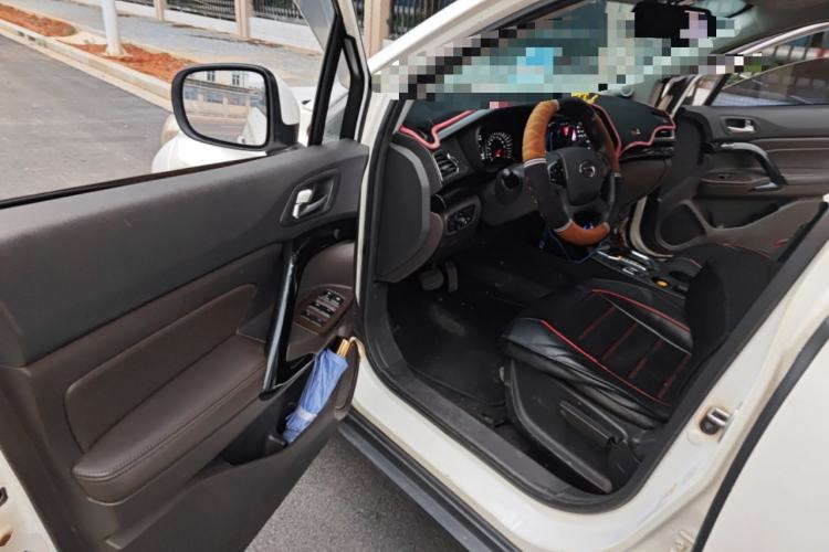 Used GAC Trumpchi GS4 2017 235T Automatic Two-Wheel Drive Elite Edition Driver Seat