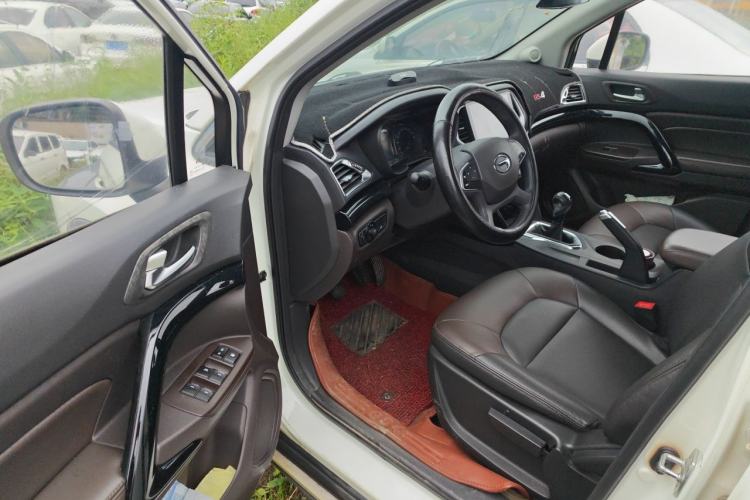 Used GAC Trumpchi GS4 2017 200T Manual Two-Wheel Drive Elite Edition Driver Seat