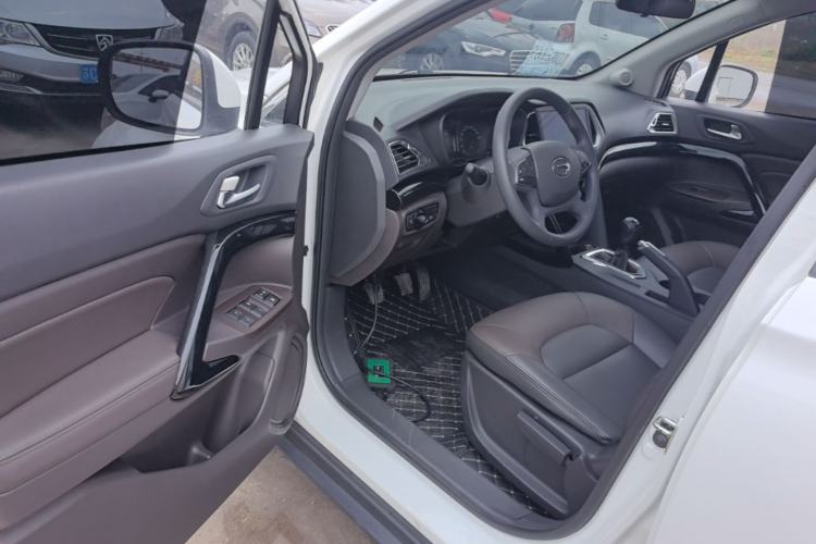 Used GAC Trumpchi GS4 2017 200T Manual Two-Wheel Drive Elite Edition Driver Seat