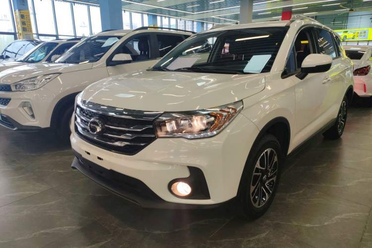 Used GAC Trumpchi GS4 2017 200T Manual Two-Wheel Drive Elite Edition Guazi used car, China used car export, Used car for sale, Used cars, Cheapest cars for sale