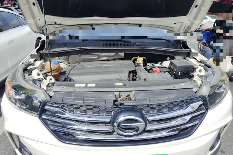 Used GAC Trumpchi GS4 2017 235T Manual Two-Wheel Drive Luxury Edition Engine Bay