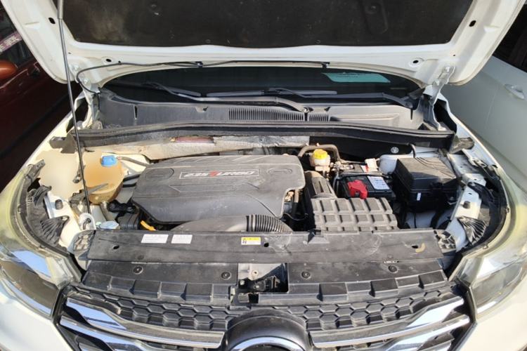 Used GAC Trumpchi GS4 2017 235T Automatic Two-Wheel Drive Luxury Smart Connectivity Version Engine Bay