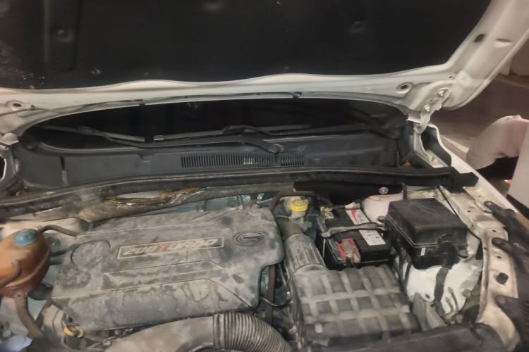 Used GAC Trumpchi GS4 2017 200T G-DCT Two-Wheel Drive Elite Edition Engine Bay