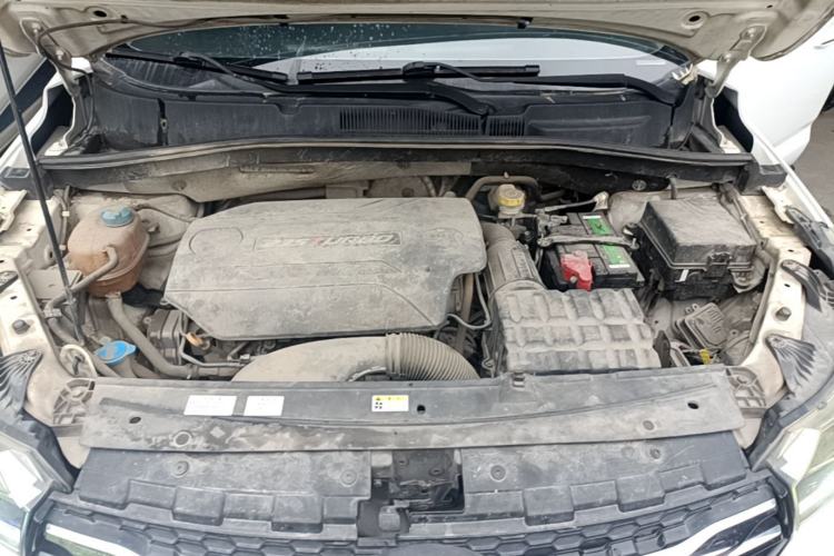 Used GAC Trumpchi GS4 2017 235T Automatic Two-Wheel Drive Luxury Smart Connectivity Version Engine Bay