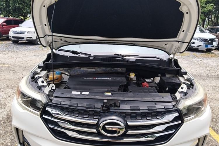 Used GAC Trumpchi GS4 2017 200T G-DCT Two-Wheel Drive Elite Edition Engine Bay