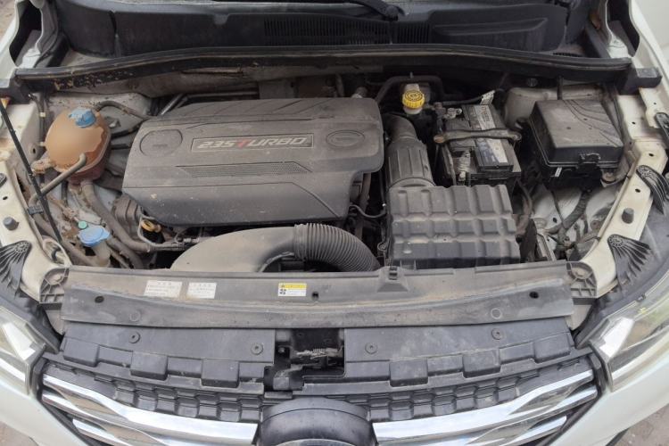 Used GAC Trumpchi GS4 2017 235T Automatic Two-Wheel Drive Elite Edition Engine Bay