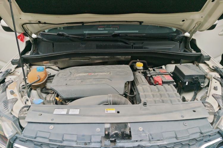 Used GAC Trumpchi GS4 2017 200T Manual Two-Wheel Drive Elite Edition Engine Bay