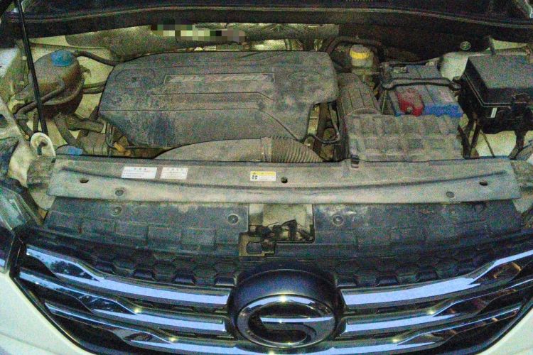 Used GAC Trumpchi GS4 2017 235T Automatic Two-Wheel Drive Luxury Smart Connectivity Version Engine Bay