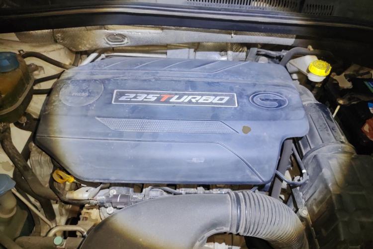 Used GAC Trumpchi GS4 2017 235T G-DCT Two-Wheel Drive Luxury Edition Engine Bay