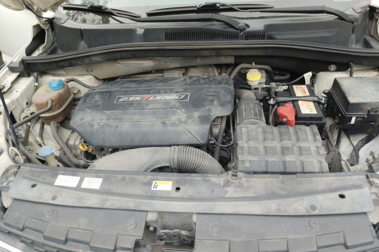 Used GAC Trumpchi GS4 2017 235T Automatic Two-Wheel Drive Luxury Smart Connectivity Version Engine Bay