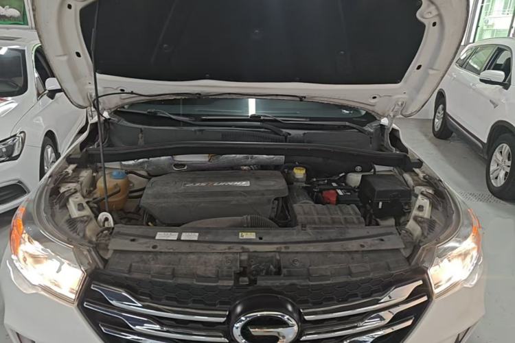 Used GAC Trumpchi GS4 2017 235T Automatic Two-Wheel Drive Elite Edition Engine Bay